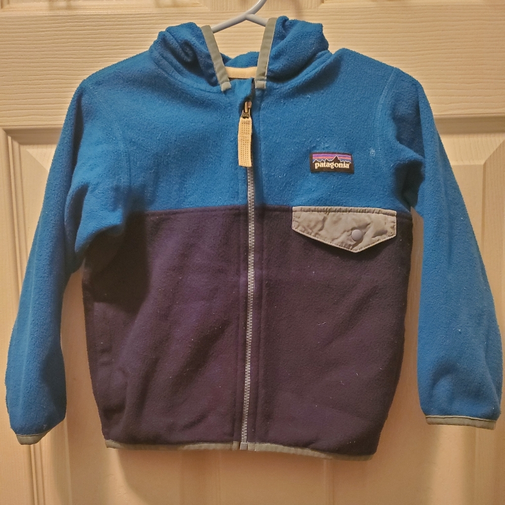 Patagonia 2T blue and navy jacket